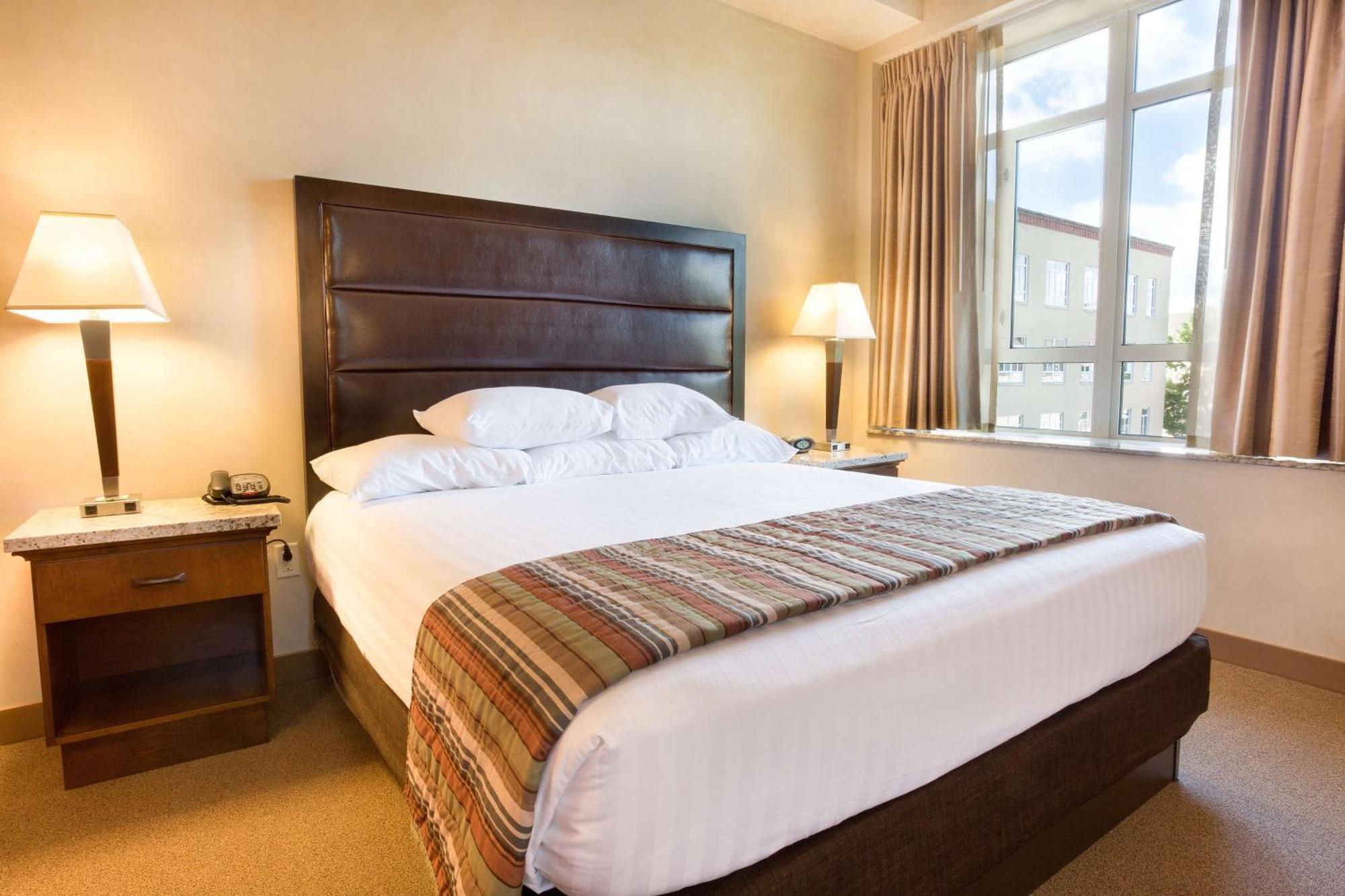 Drury Plaza Hotel in Santa Fe Esterno foto